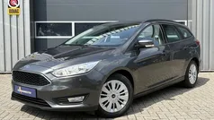 Grijs Gebruikt 2017 Ford Focus Titanium Stationwagen | € 9.750 (Eerlijke prijs)