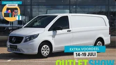 Wit Gebruikt 2023 Mercedes Vito MPV | € 33.945 (Eerlijke prijs)