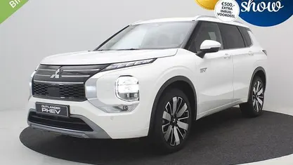 Occasion 2025 Mitsubishi Outlander Instyle SUV | € 54.995 (Super prijs)