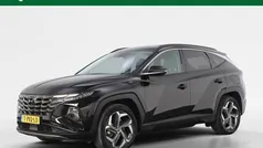 Zwart Gebruikt 2023 Hyundai Tucson Premium SUV | € 37.445 (Eerlijke prijs)