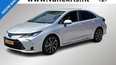 Grijs Gebruikt 2019 Toyota Corolla Executive Sedan | € 24.899 (Eerlijke prijs)