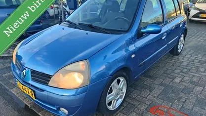 Occasion Renault Clio II Authentique 75 PK (55 kW) 2006 Hatchback