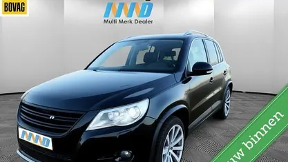 Zwart Occasion 2009 VW Tiguan Track & Field SUV | € 7.495
