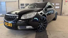 Zwart Gebruikt 2009 Opel Insignia Sport Hatchback | € 5.950 (Eerlijke prijs)