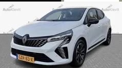 Wit metallic Gebruikt 2024 Renault Clio V Techno Hatchback | € 20.950 (Eerlijke prijs)