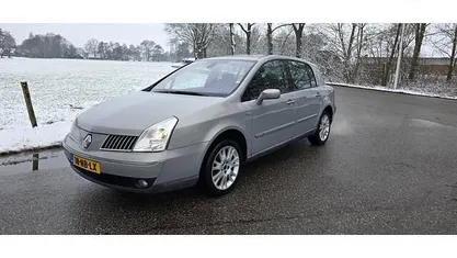 Beige Occasion 2003 Renault Vel Satis Expression Hatchback | € 2.399 (Goede deal)