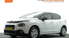 Wit metallic Gebruikt 2017 Citroën C3 PureTech Hatchback | € 6.900 (Eerlijke prijs)