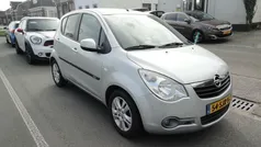 Grijs Gebruikt 2011 Opel Agila Edition Hatchback | € 1.499 (Super prijs)