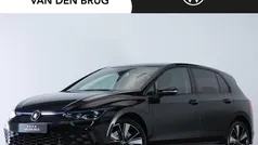 Zwart Gebruikt 2022 VW Golf VIII GTE Hatchback | € 28.895 (Eerlijke prijs)