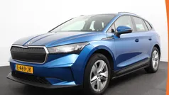 Blauw, metallic lak Gebruikt 2021 Skoda Enyaq iV SUV | € 22.890 (Eerlijke prijs)