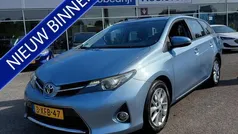 Gebruikt 2014 Toyota Auris Touring Sports Stationwagen | € 13.950 (Eerlijke prijs)