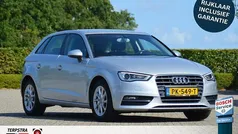 Zilver Gebruikt 2014 Audi A3 Sportback Attraction Hatchback | € 15.950 (Eerlijke prijs)