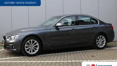 Gebruikt 2017 BMW 318 Executive Sedan | € 18.995 (Eerlijke prijs)