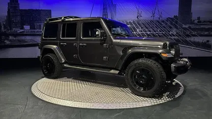 Cabriolet Gebruikt 2021 Jeep Wrangler Unlimited 80th Anniversary SUV | € 59.995 (Eerlijke prijs)