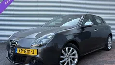 Grijs Gebruikt 2012 Alfa Romeo Giulietta Hatchback | € 8.950 (Eerlijke prijs)