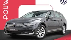 Grijs Gebruikt 2021 VW Passat GTE Stationwagen | € 23.900 (Goede deal)