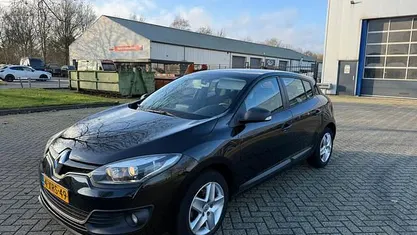 Occasion Renault Mégane III Authentique 110 PK (80 kW) 2014 Hatchback