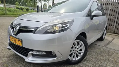 Occasion Renault Scénic III Expression 116 PK (85 kW) 2013 MPV