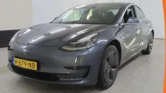 Gebruikt 2020 Tesla Model 3 Standard Range Sedan | € 20.790 (Goede deal)