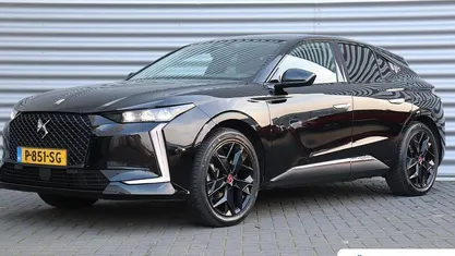 Zwart Occasion 2022 DS Automobiles DS4 Performance Hatchback | € 25.395 (Eerlijke prijs)