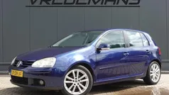 Blauw, metallic lak Gebruikt 2008 VW Golf VI Trendline Hatchback | € 2.750 (Eerlijke prijs)