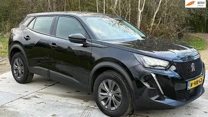 Occasion Peugeot 2008 Business-Line 101 PK (74 kW) 2021 Zwart (metallic) SUV