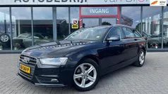 Blauw, metallic lak Gebruikt 2015 Audi A4 Basis Stationwagen | € 8.900 (Goede deal)