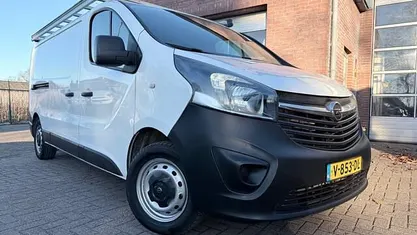 Gebruikt 2017 Opel Vivaro MPV | € 7.900 (Eerlijke prijs)