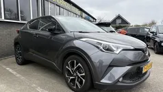 Gebruikt 2019 Toyota C-HR SUV | € 18.935 (Eerlijke prijs)