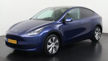 Blauw Gebruikt 2021 Tesla Model Y Long Range AWD SUV | € 33.690 (Eerlijke prijs)