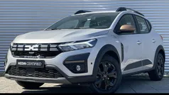 Grijs Gebruikt 2024 Dacia Sandero Stepway Hatchback | € 20.840 (Eerlijke prijs)