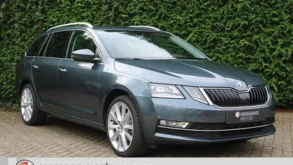 Grijs Gebruikt 2017 Skoda Octavia Business Line Stationwagen | € 12.950 (Eerlijke prijs)