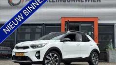 Wit Gebruikt 2018 Kia Stonic SUV | € 14.950 (Eerlijke prijs)