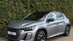 Grijs Gebruikt 2024 Peugeot 208 Premium Hatchback | € 25.890 (Eerlijke prijs)