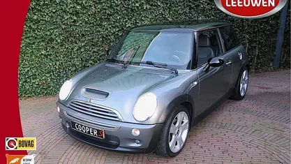 Grijs Gebruikt 2005 Mini John Cooper Works Chili Hatchback | € 9.250 (Eerlijke prijs)