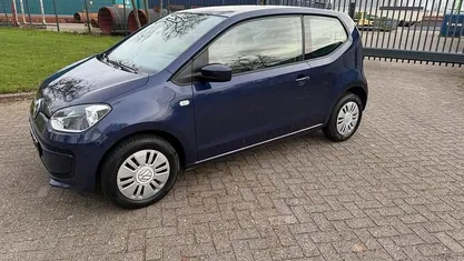 Gebruikt 2015 VW up! Hatchback | € 5.450 (Eerlijke prijs)