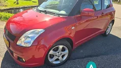 Rood Gebruikt 2005 Suzuki Swift Exclusive Hatchback | € 2.490 (Goede deal)