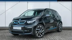 Zwart Gebruikt 2022 BMW i3 Basis Hatchback | € 22.950 (Eerlijke prijs)