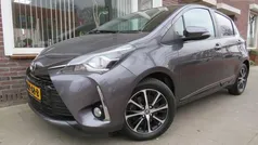 Grijs Gebruikt 2019 Toyota Yaris Play Hatchback | € 13.650 (Eerlijke prijs)