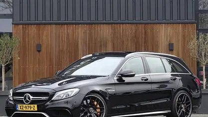 Occasion 2017 Mercedes S63 AMG AMG Stationwagen | € 41.995 (Super prijs)