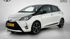 Wit Gebruikt 2019 Toyota Yaris Hybrid Limited Hatchback | € 17.950 (Eerlijke prijs)