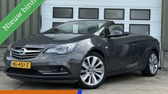 Gebruikt 2015 Opel Cascada Cosmo Cabriolet | € 13.895 (Eerlijke prijs)