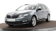 Grijs Gebruikt 2020 Skoda Octavia Business Line Stationwagen | € 19.880 (Super prijs)
