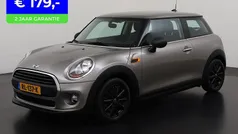 Grijs Gebruikt 2017 Mini Cooper Business Hatchback | € 13.895 (Eerlijke prijs)