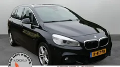 Zwart Gebruikt 2017 BMW 220 M Sport Stationwagen | € 20.545 (Eerlijke prijs)