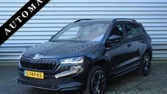 Zwart, metallic lak Gebruikt 2023 Skoda Karoq Business Line SUV | € 32.450 (Eerlijke prijs)