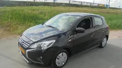 Zwart Gebruikt 2021 Mitsubishi Space Star Hatchback | € 9.950 (Goede deal)