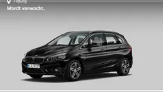 Zwart Gebruikt 2017 BMW 218 Executive Stationwagen | € 20.880 (Eerlijke prijs)