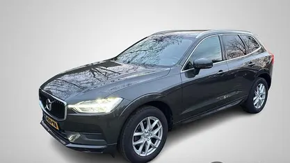 Grijs Gebruikt 2020 Volvo XC60 Inscription SUV | € 32.500 (Eerlijke prijs)