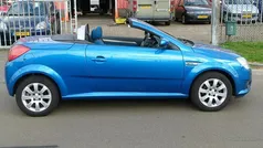 Blauw Gebruikt 2005 Opel Tigra Enjoy Cabriolet | € 1.950 (Eerlijke prijs)